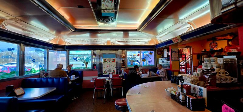 Why Tilt’n Diner Feels Like a Warm Break From the Icy Drive