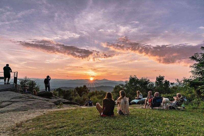 The Reason Visitors Keep Posting