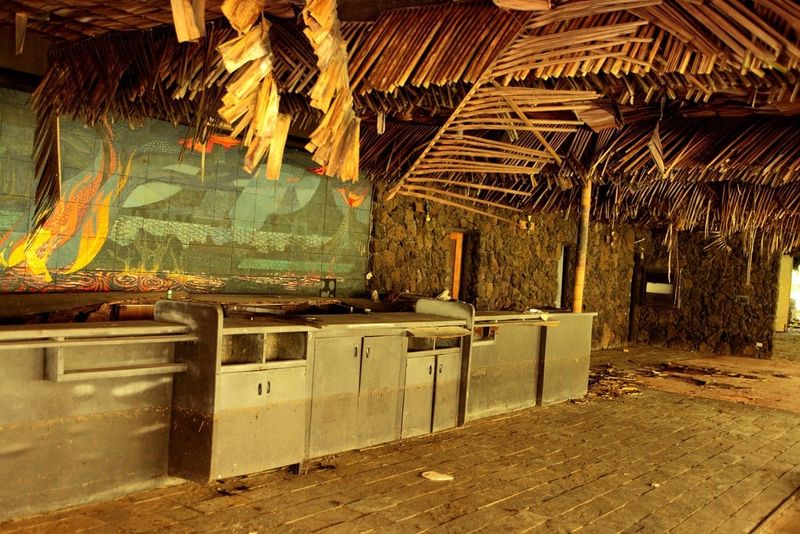 How Coco Palms Became a Symbol of Hawaiian Luxury