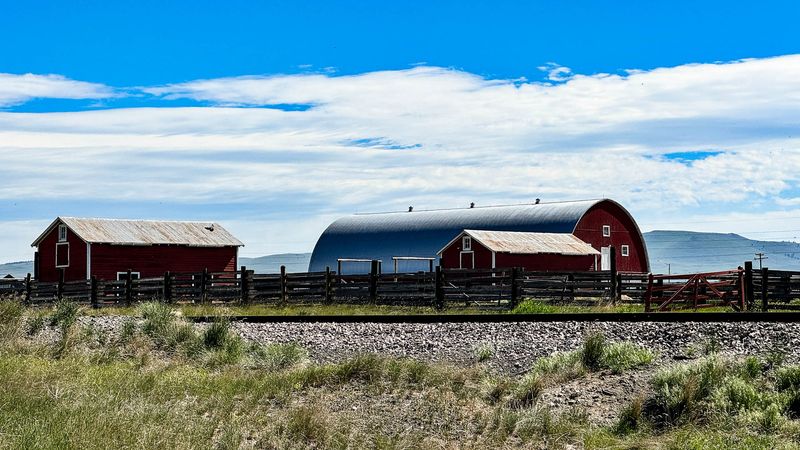 A Reminder That Not Every Gem Draws Crowds