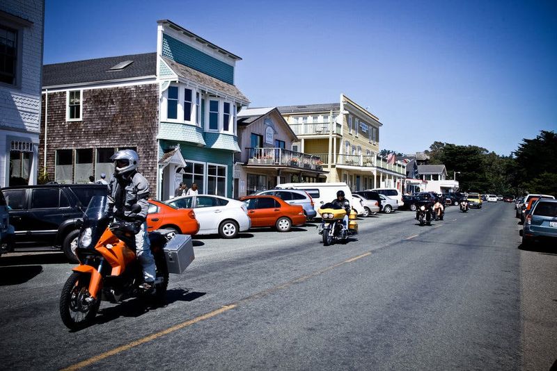 Streets That Still Move at a Slow Pace