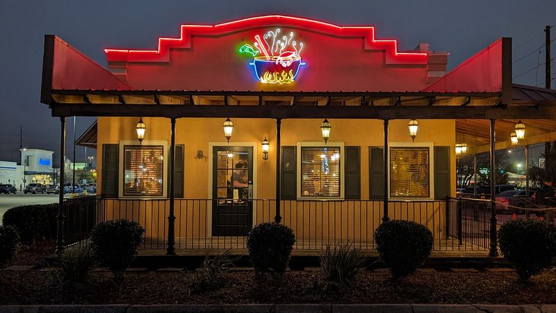 The Humble Spot Tourists Can’t Stop Talking About