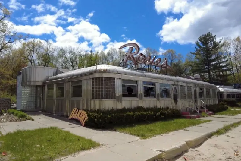 How Rosie’s Became a True Roadside Icon