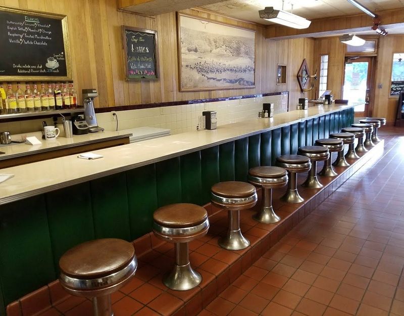 The Café and Motel, One Roof, One Rhythm