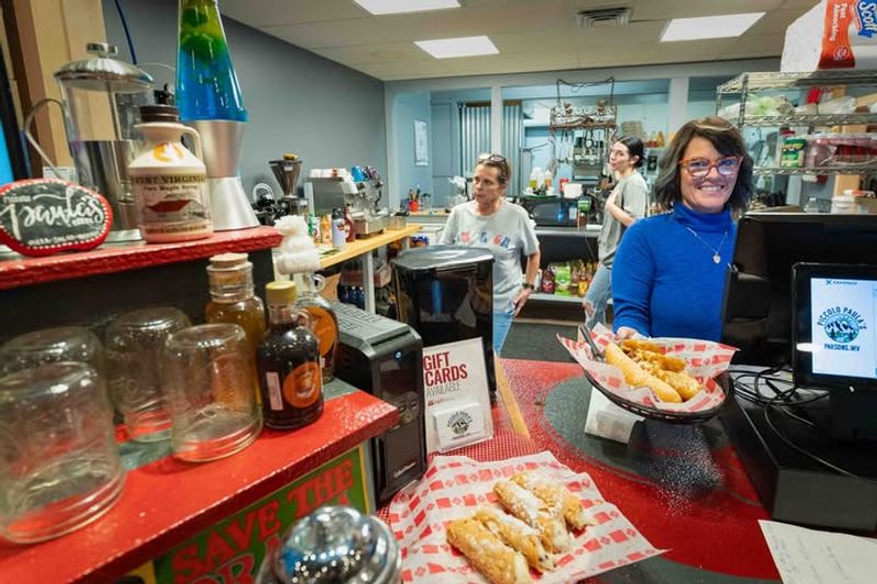 Simple Local Dining with Hometown Flavor