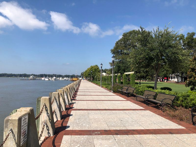 Strolling Bay Street and the Waterfront Park