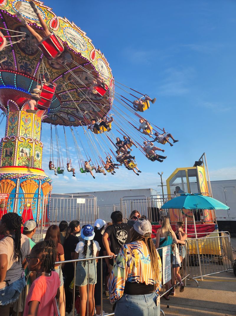 A Community That Embraces the Mystery