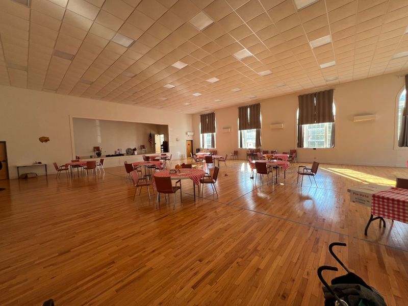 A Community That Prefers Low-Key Living