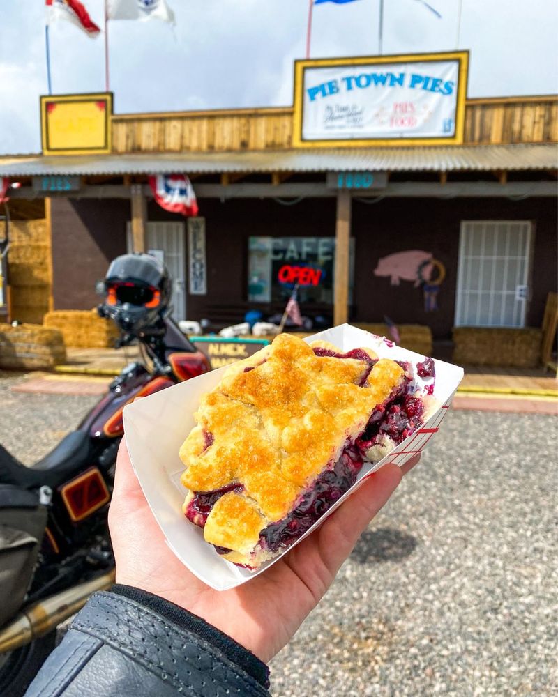 Hours, Timing, and Practical Planning