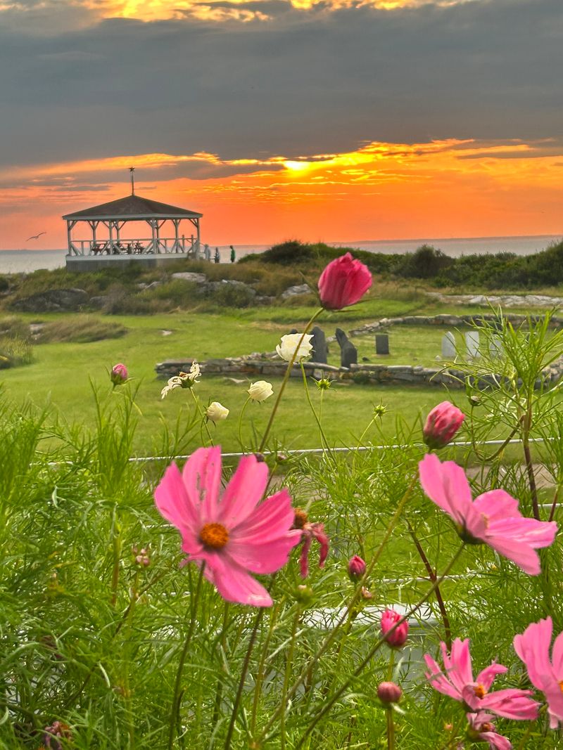 How the Surroundings Add to the Experience