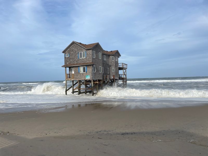 A Setting That Encourages Imagination