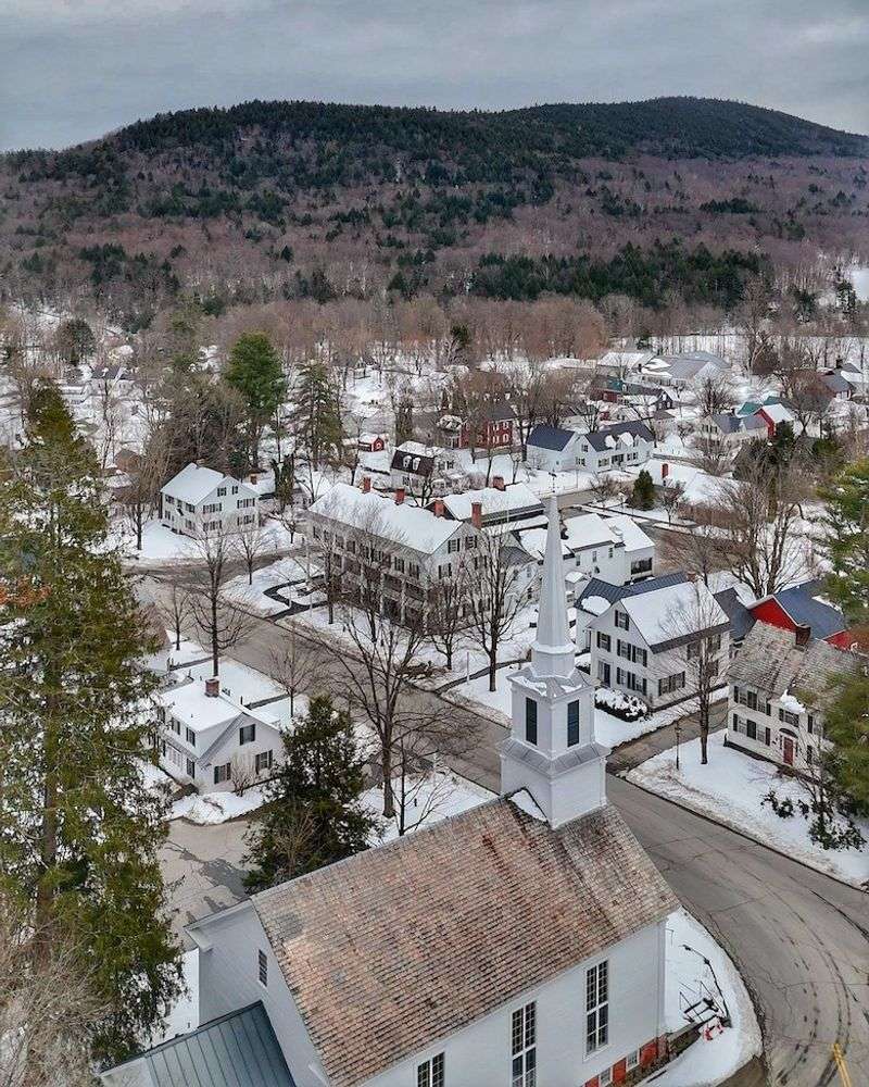 Snow That Transforms Grafton Into a Storybook Scene