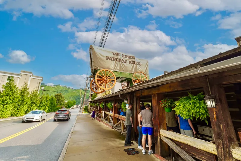 A Breakfast Stop That Feels Frozen in Tennessee Tradition