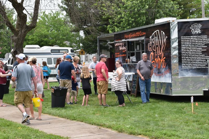 Heavy Smoke BBQ (St. Louis Area, MO)