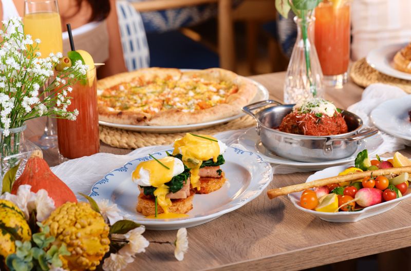 The Sunday Champagne Brunch