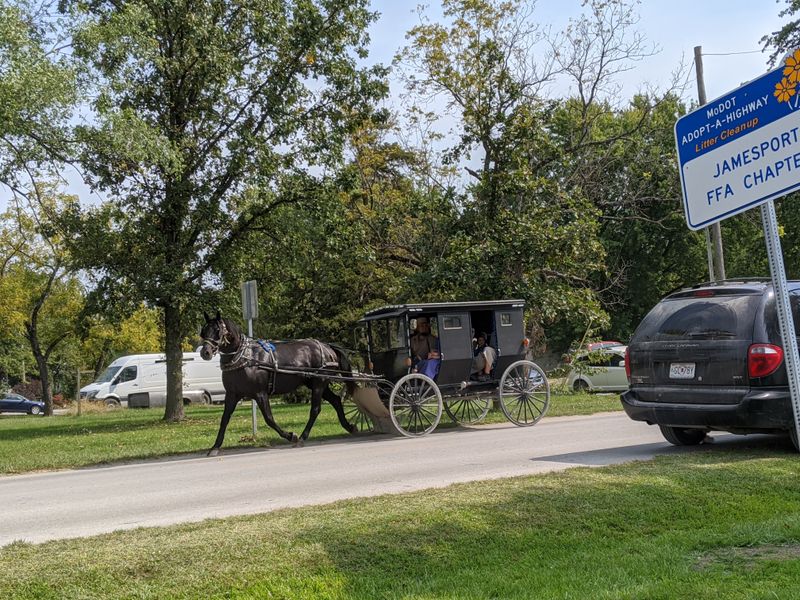 Missouri Amish Country Holiday Festival