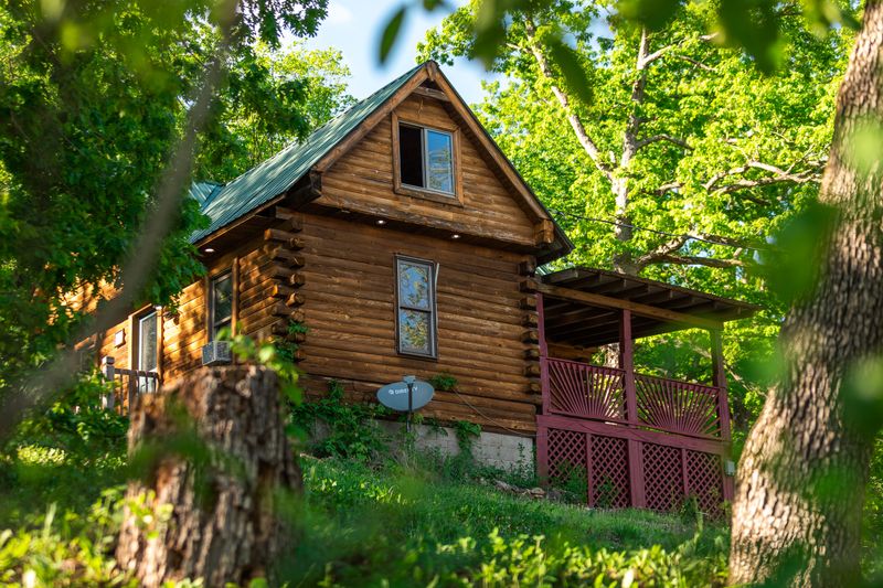 Cabins and Lodges Tucked Into Forested Ridges