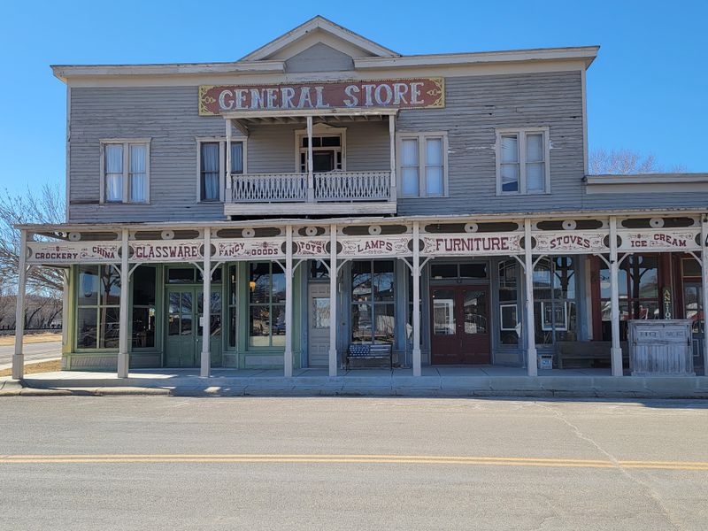 Paxico: Antique Enthusiast's Dream