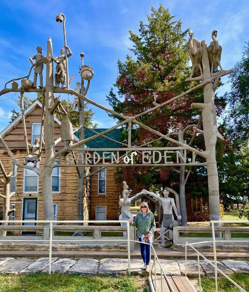 Lucas – Grassroots Art Capital of Kansas