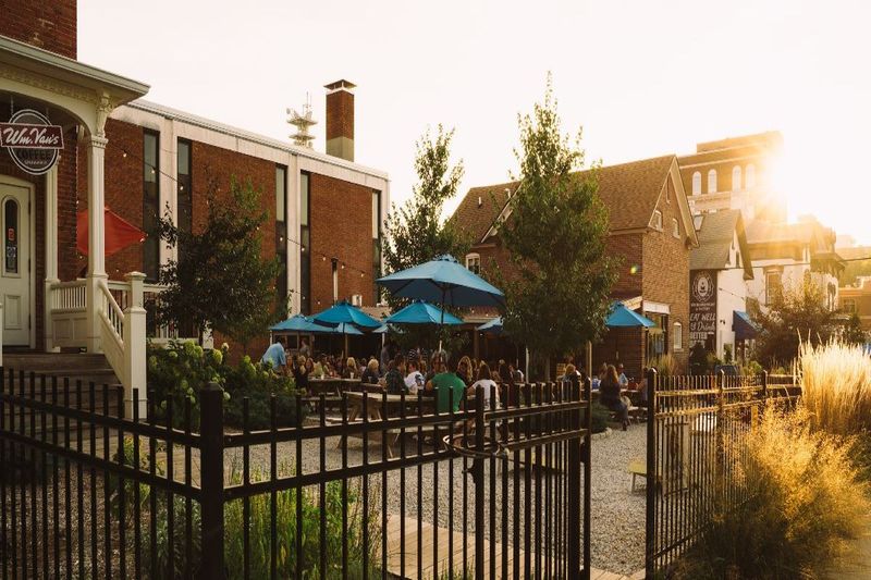 Hot Pot & BBQ Buffet – Springfield