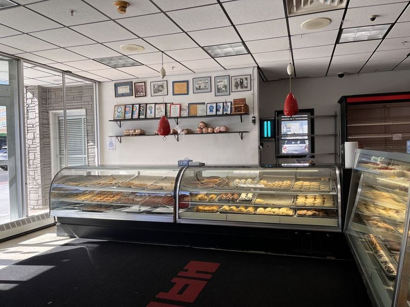 Planning a Syracuse Bakery Crawl