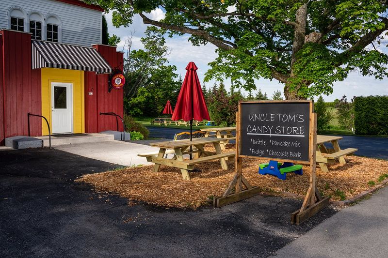 Uncle Tom's Candy (Ellison Bay, Door County)