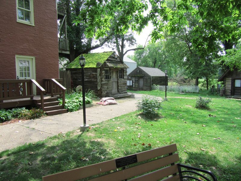 Quilt Days and Porch Conversations