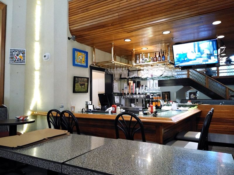 Joe Bologna’s Restaurant – Lexington