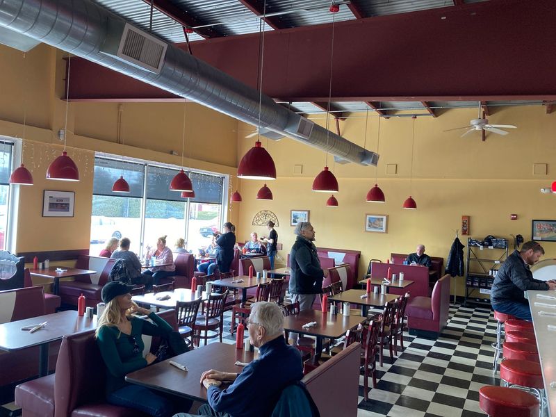 Mark BBQ, Essex Junction