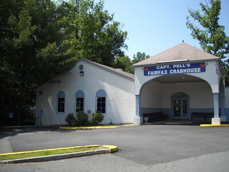 Captain Pell’s Fairfax Crabhouse