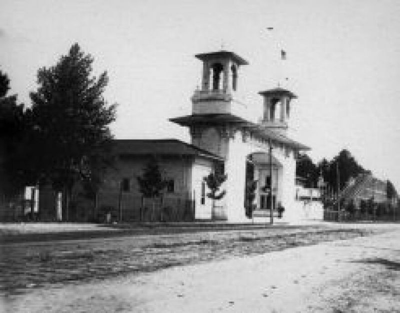 Why Locals Still Tell Stories