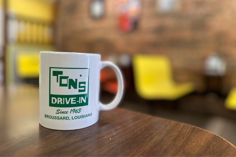 Ton's Drive In (Broussard & Lafayette)