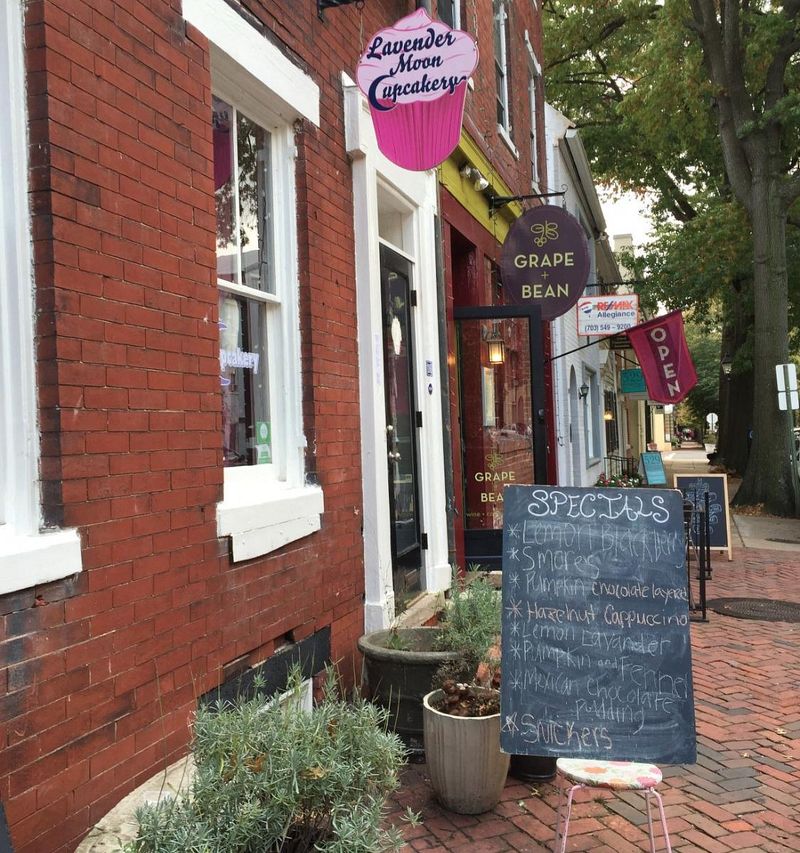 Lavender Moon Cupcakery