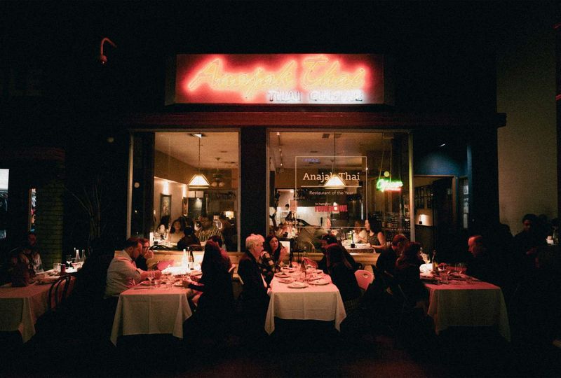 Anajak Thai – Los Angeles