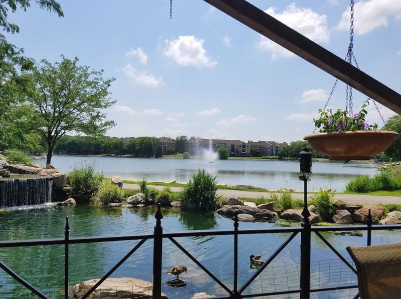 Charlies on the Lake (Omaha)