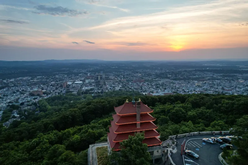 Reading and Its Historic Overlook