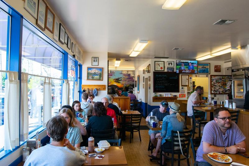 Voula’s Offshore Cafe, Seattle