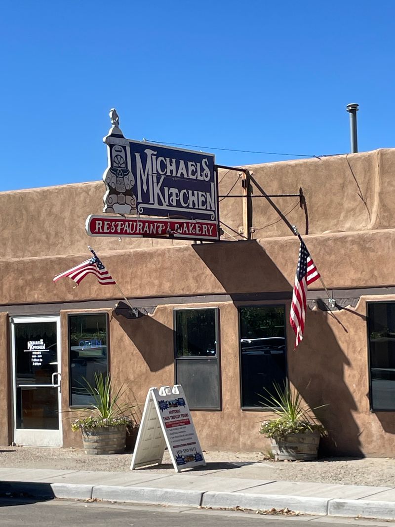 Michael's Kitchen Restaurant & Bakery