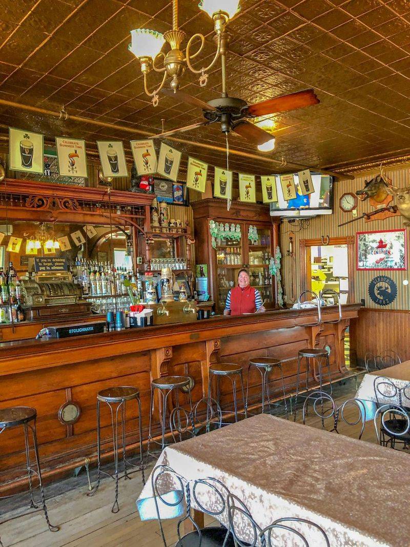 Sleder's Family Tavern, Traverse City