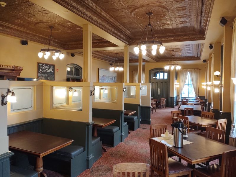 The Restaurant Where Diners Sense Unseen Watchers