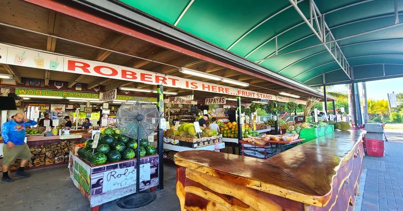 Robert Is Here Fruit Stand – Homestead