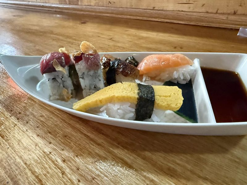 Fresh Sashimi That Rivals High-End Restaurants