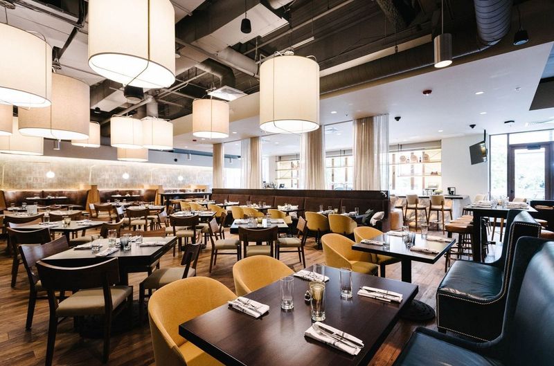 Fish N Beer Offering a Rustic Urban Setting