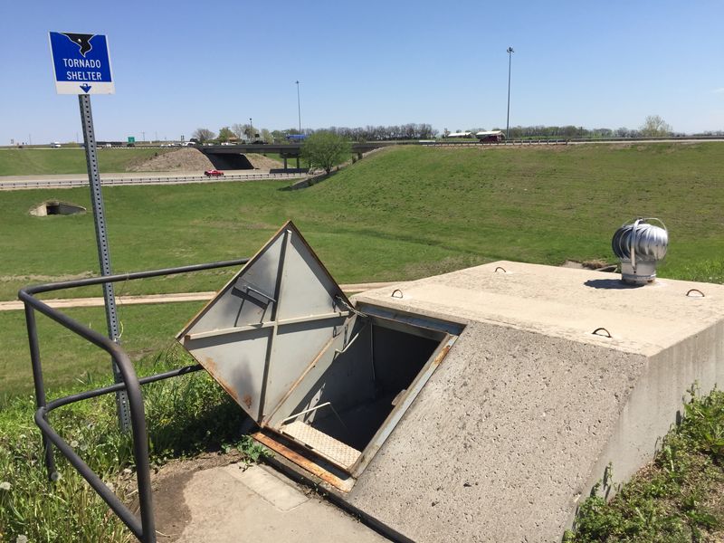 Misidentifying Shelters as Tourist Attractions