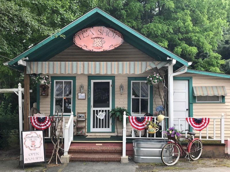 A Southern Cup Fine Teas, Hendersonville