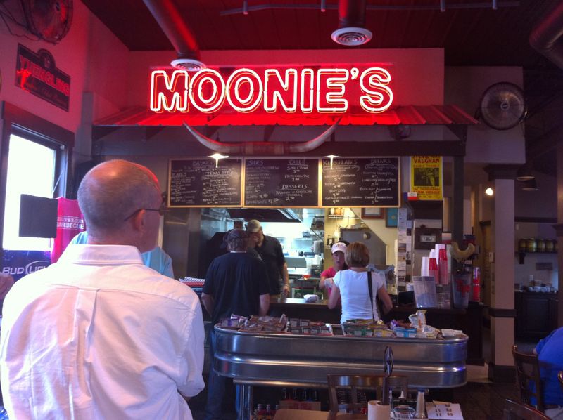Moonie’s Texas Barbecue (Flowery Branch)