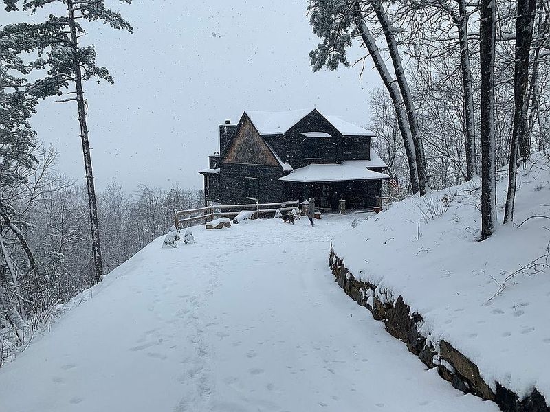 Hidden Hills Drift: Mineral Bluff Backroads