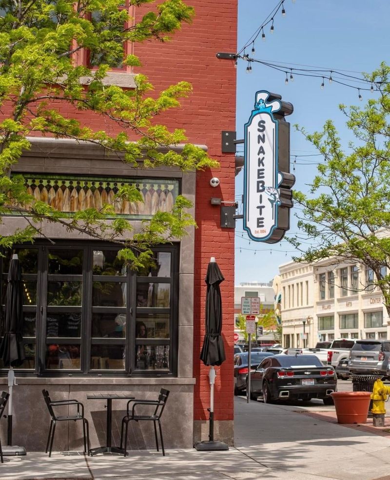 The SnakeBite Restaurant (Idaho Falls)
