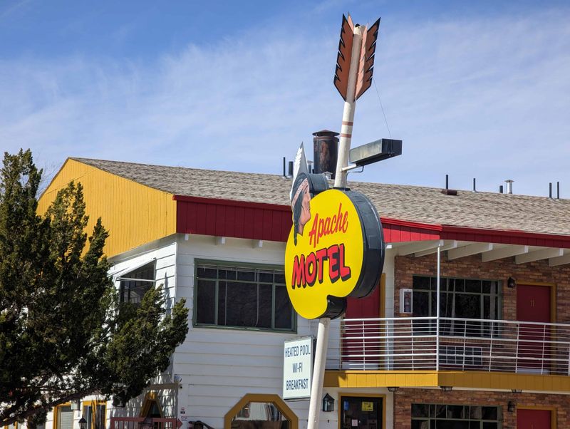 TVs and Radios That Act on Their Own