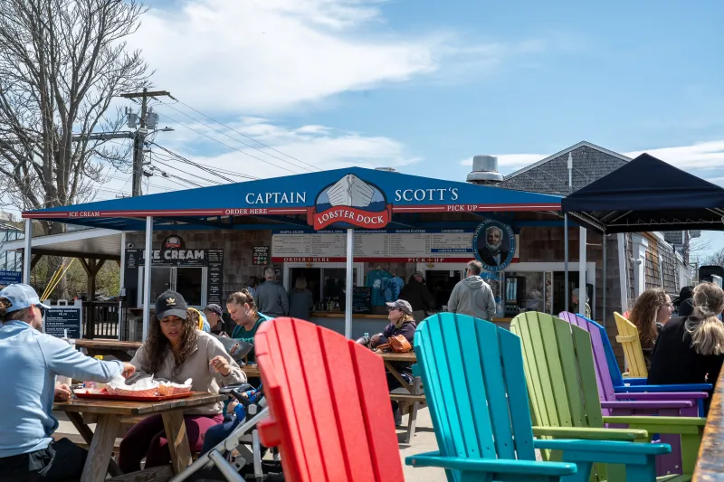 Captain Scott's Lobster Dock - New London